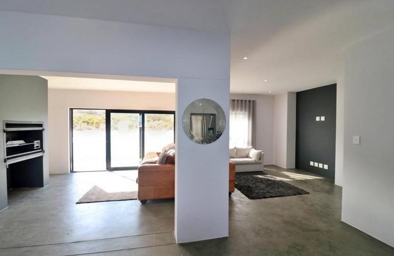 3 Bedroom Property for Sale in Yzerfontein Western Cape